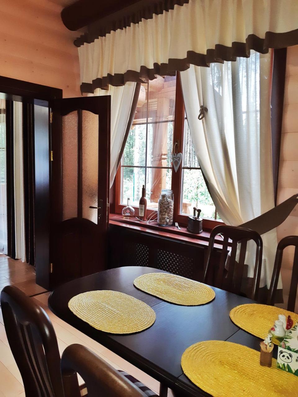 Knyazhyi Dvir Apartman Fenyves Kültér fotó