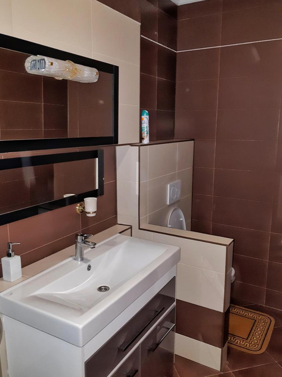 Knyazhyi Dvir Apartman Fenyves Kültér fotó