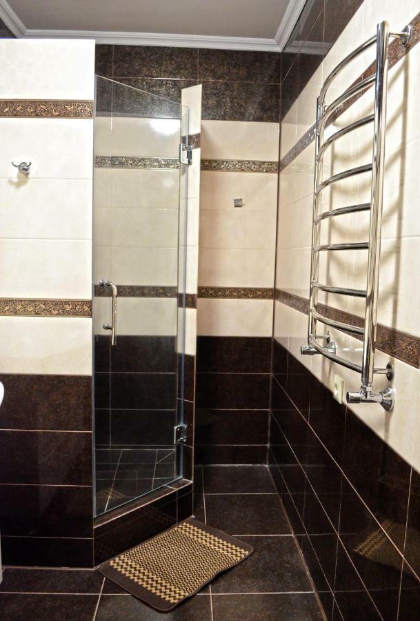 Knyazhyi Dvir Apartman Fenyves Kültér fotó
